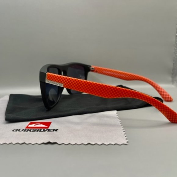 New Quicksilver Sunglasses.  Unisex Design - Picture 2 of 4